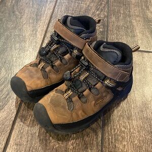 Keen | Targhee Mid Waterproof hiking boots (11C)